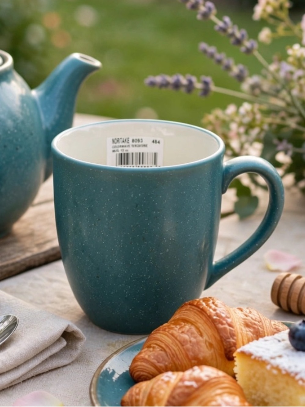 Noritake colorware Turquoise Stoneware Mug
